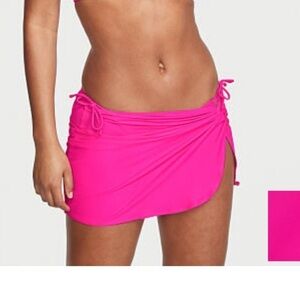 VICTORIA'S SECRET SWIM
Mini Sarong Cover-Up